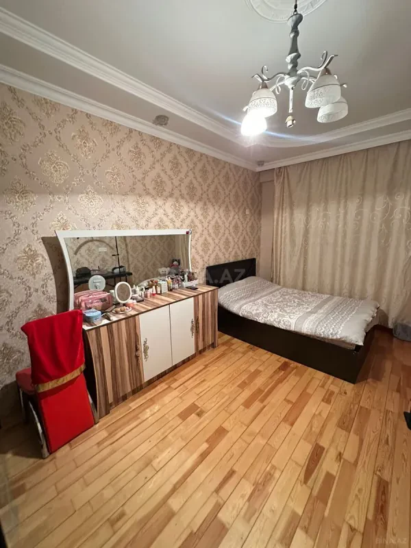 Satılır 2 otaqlı mənzil 56 m²