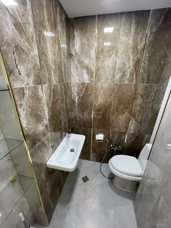 Satılır 3 otaqlı mənzil 125 m²