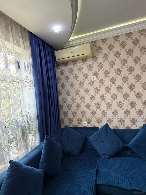 Satılır 2 otaqlı mənzil 65 m²