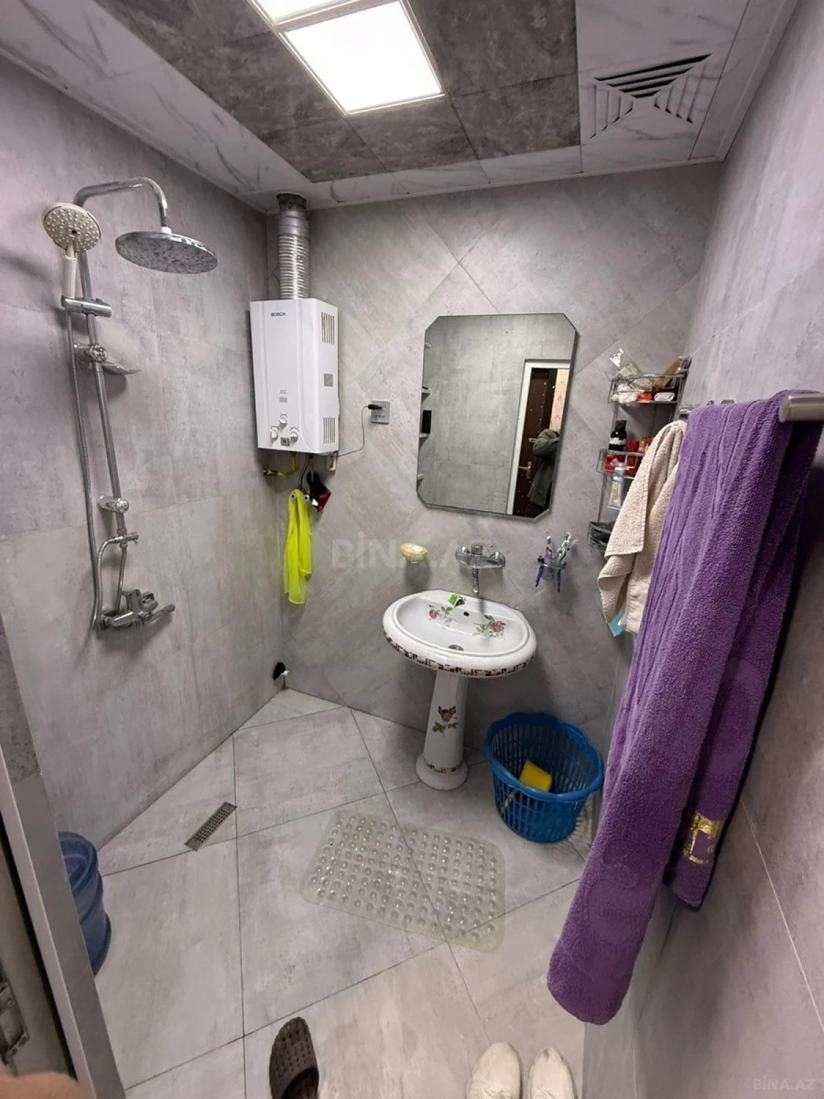 Satılır 2 otaqlı mənzil 65 m²