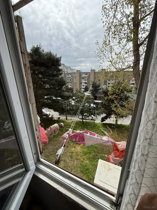 Satılır 2 otaqlı mənzil 65 m²