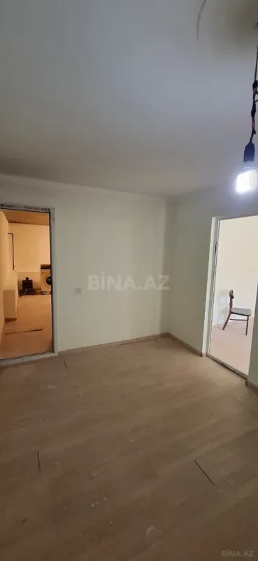 Satılır 3 otaqlı mənzil 60 m²