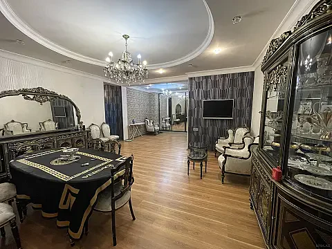 Kirayə verilir 3 otaqlı mənzil 140 m² — Bakı, Həzi Aslanov qəs. 3 otaq 140.00 m²