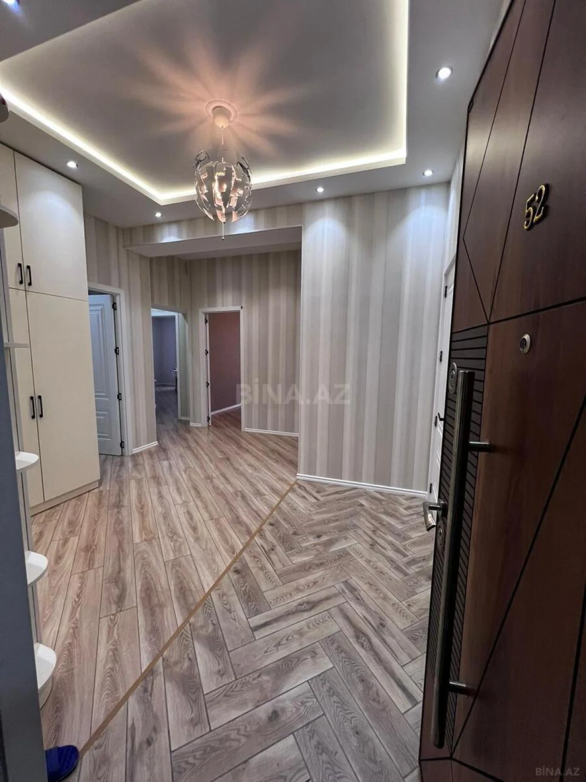 Kirayə verilir 3 otaqlı mənzil 120 m²