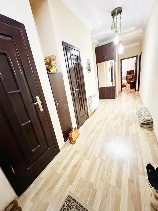 Satılır 3 otaqlı mənzil 100 m²