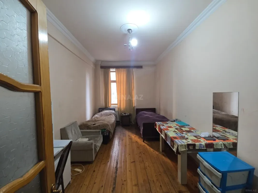 Satılır 3 otaqlı mənzil 97 m²