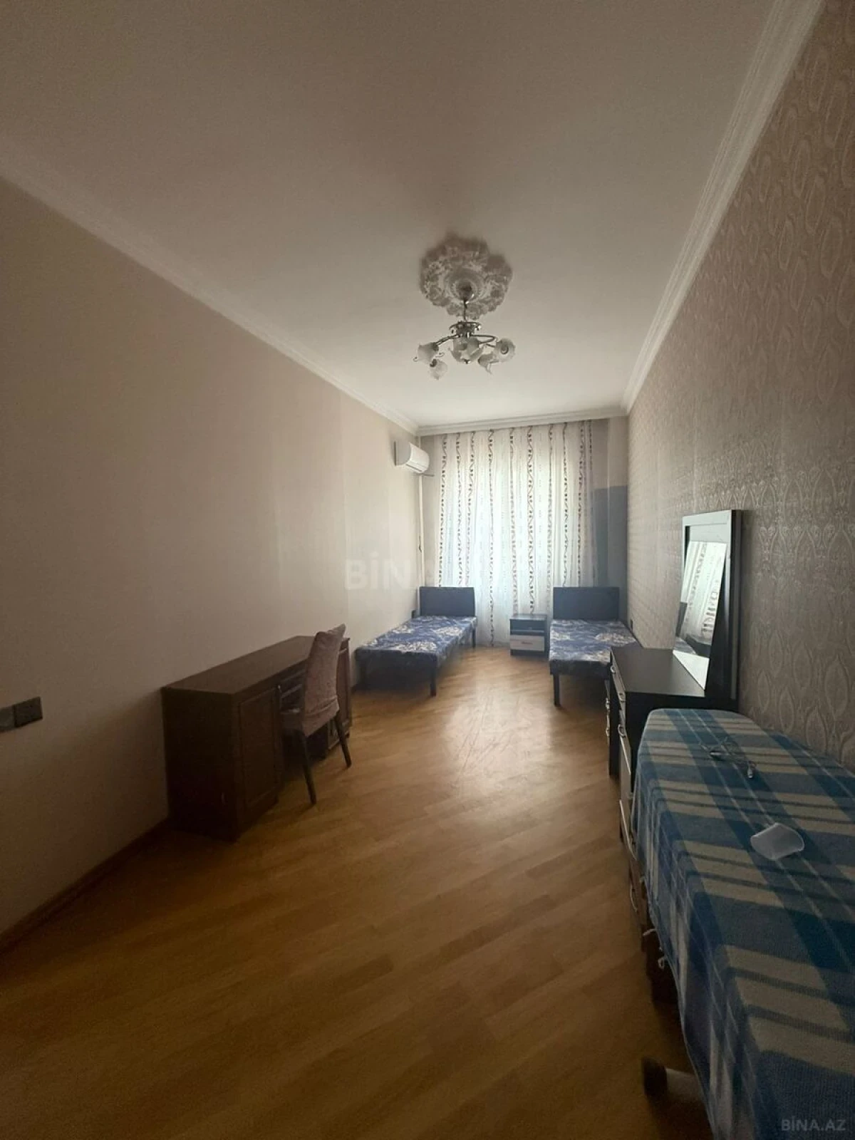Kirayə verilir 3 otaqlı mənzil 110 m²