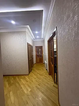 Kirayə verilir 3 otaqlı mənzil 110 m²