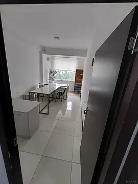 Kirayə verilir obyekt 18 m² — Bakı 18.00 m²