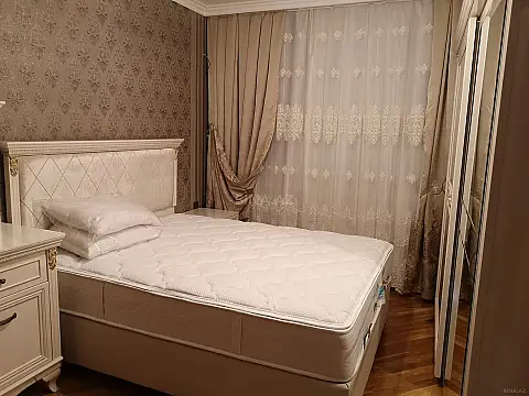 Satılır 3 otaqlı mənzil 75 m²