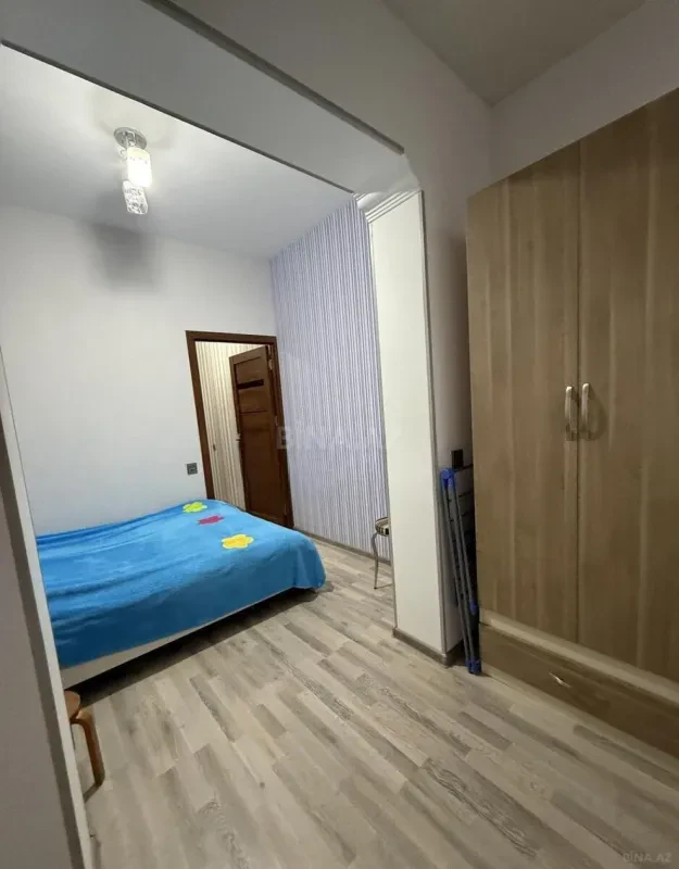 Kirayə verilir 2 otaqlı mənzil 65 m²