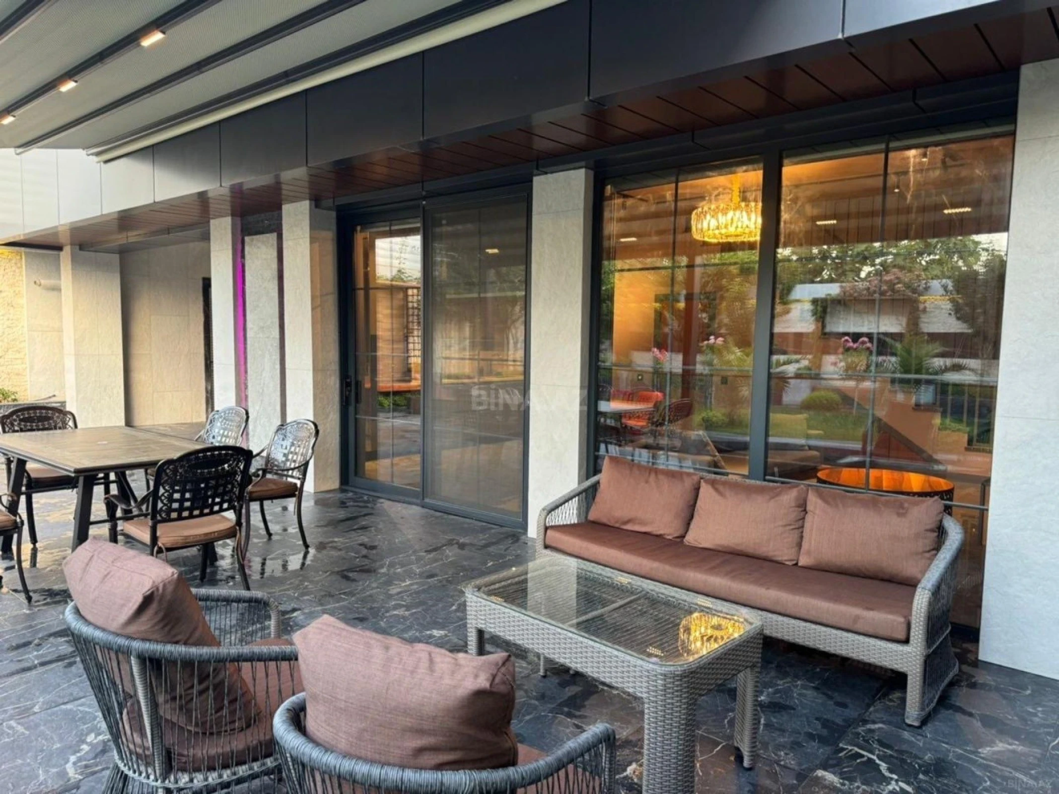 Kirayə verilir 4 otaqlı həyət evi 280 m²