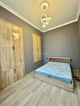 Satılır 2 otaqlı mənzil 42 m²
