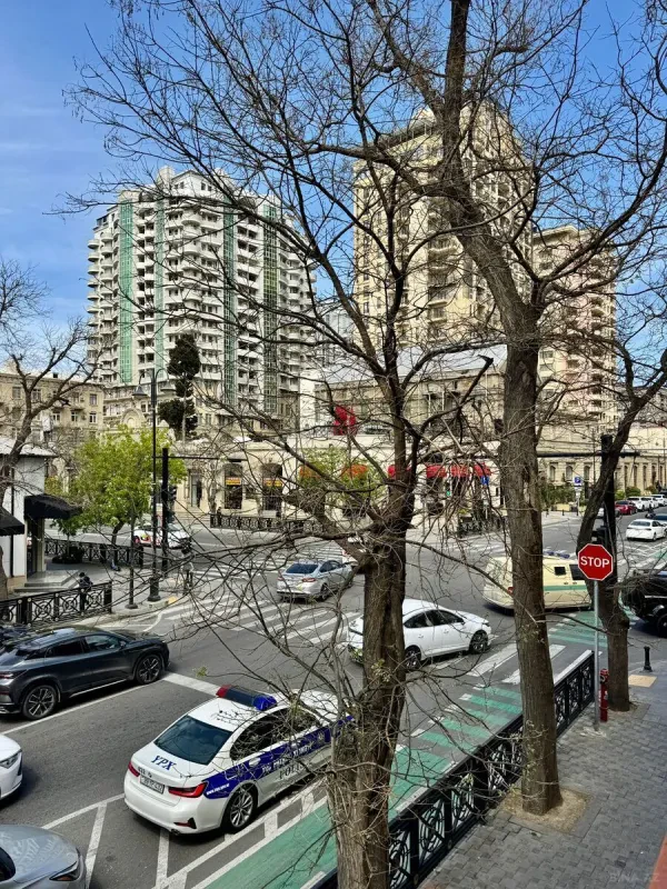 Satılır 2 otaqlı mənzil 42 m²