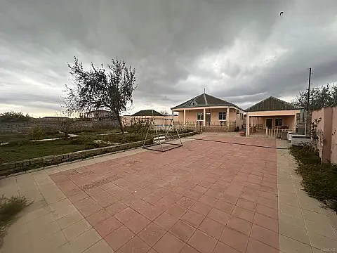Satılır 5 otaqlı həyət evi 140 m² — Bakı 5 otaq 140.00 m²
