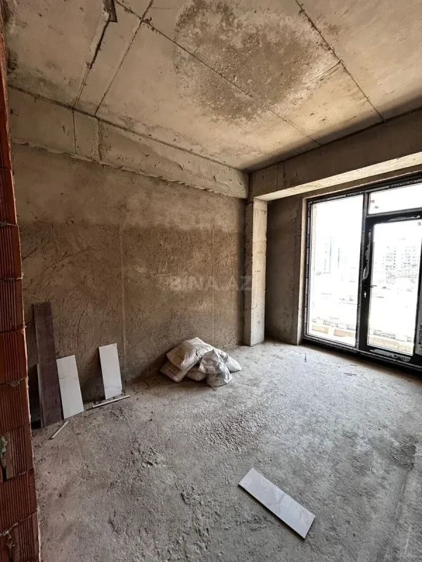 Satılır 1 otaqlı mənzil 57 m²