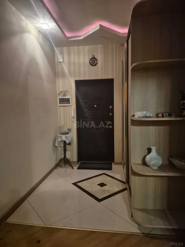 Kirayə verilir 3 otaqlı mənzil 110 m²
