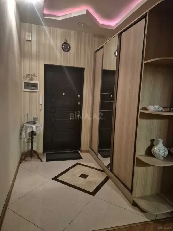 Kirayə verilir 3 otaqlı mənzil 110 m²