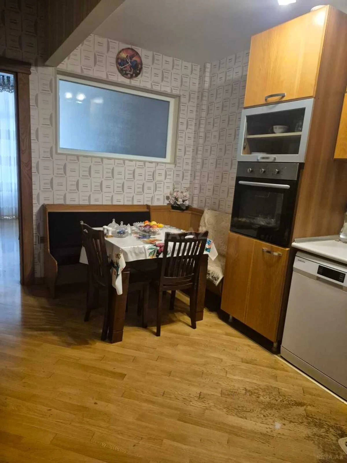 Kirayə verilir 3 otaqlı mənzil 110 m²
