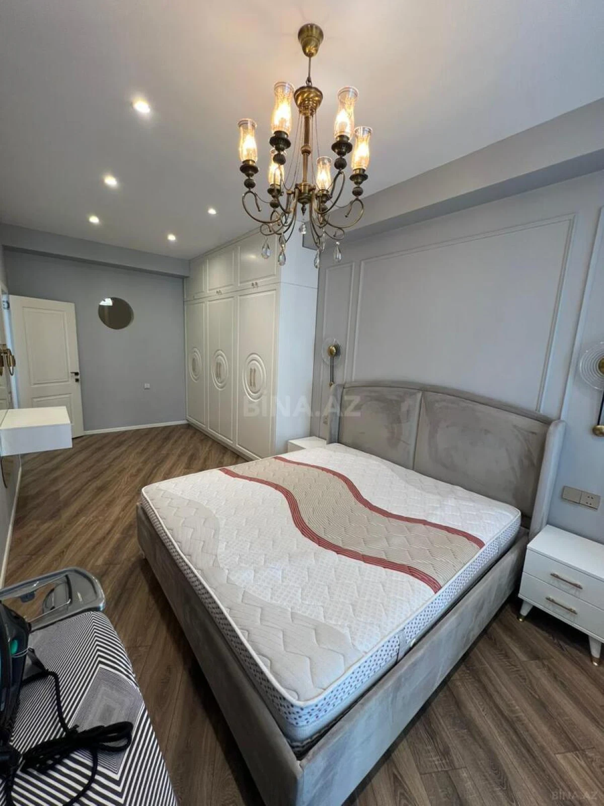 Kirayə verilir 3 otaqlı mənzil 94 m²