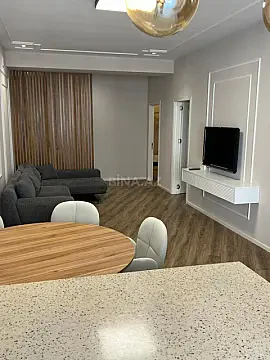 Kirayə verilir 3 otaqlı mənzil 94 m²