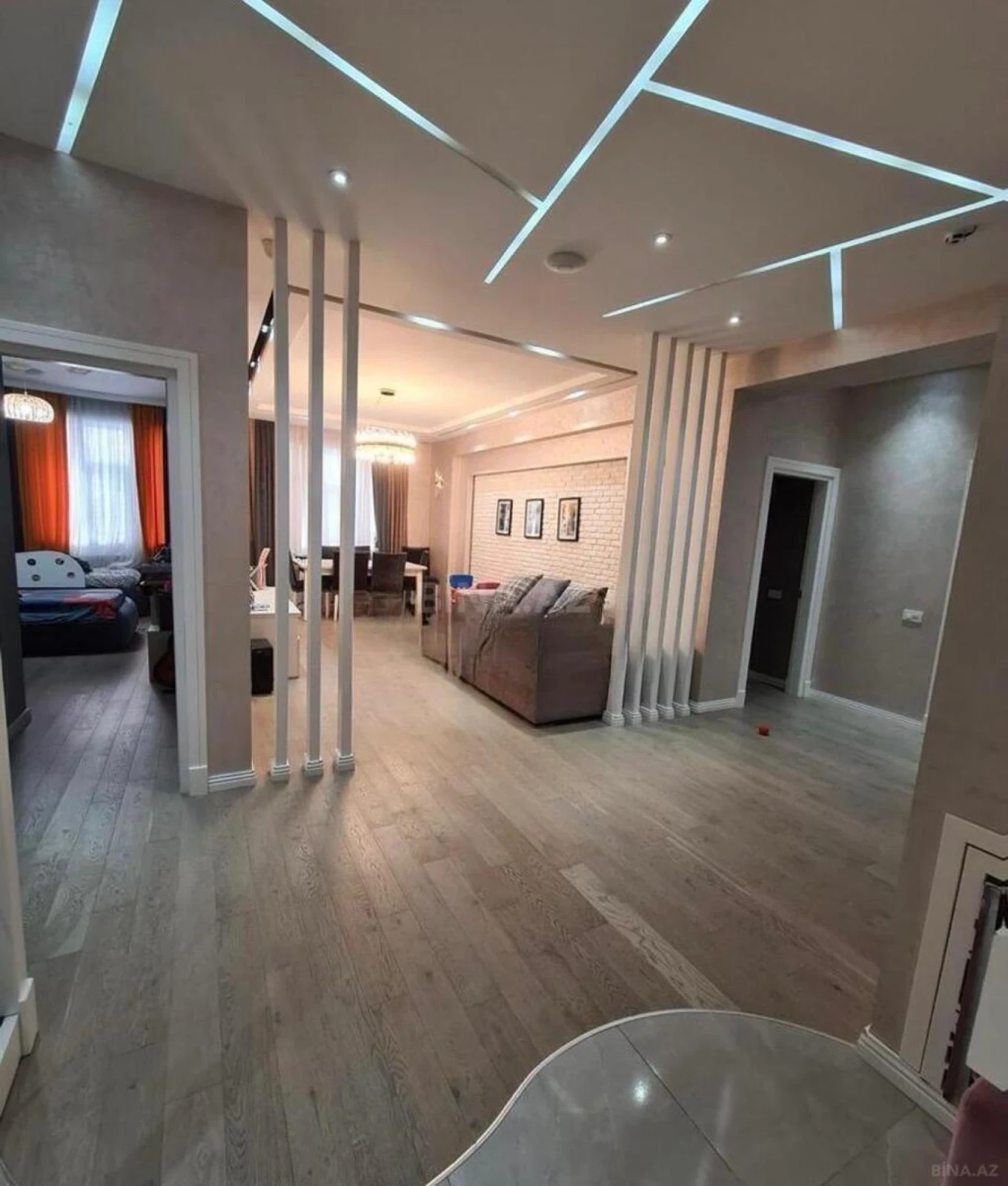 Satılır 3 otaqlı mənzil 120 m²