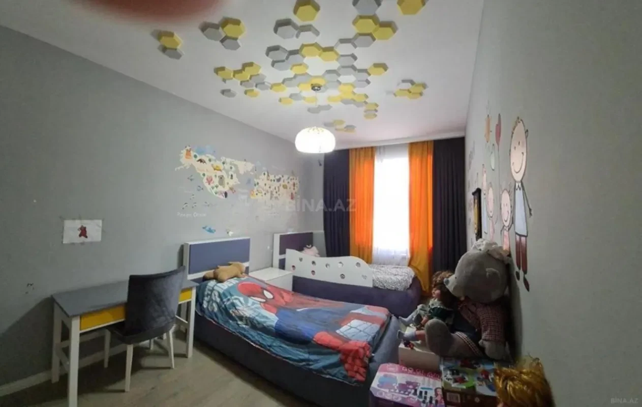 Satılır 3 otaqlı mənzil 120 m²