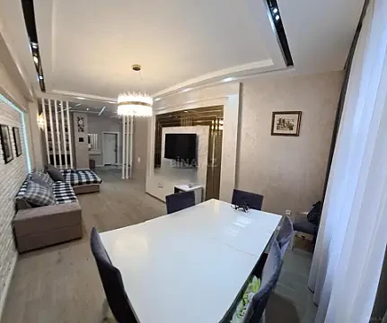 Satılır 3 otaqlı mənzil 120 m²