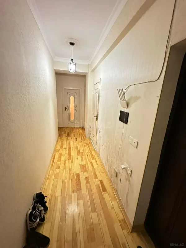 Satılır 2 otaqlı mənzil 56 m²