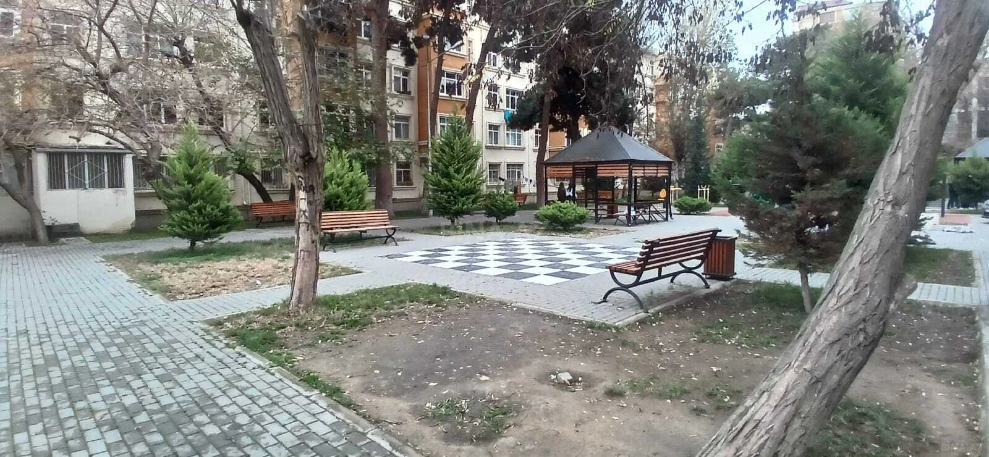 Satılır 2 otaqlı mənzil 38 m²