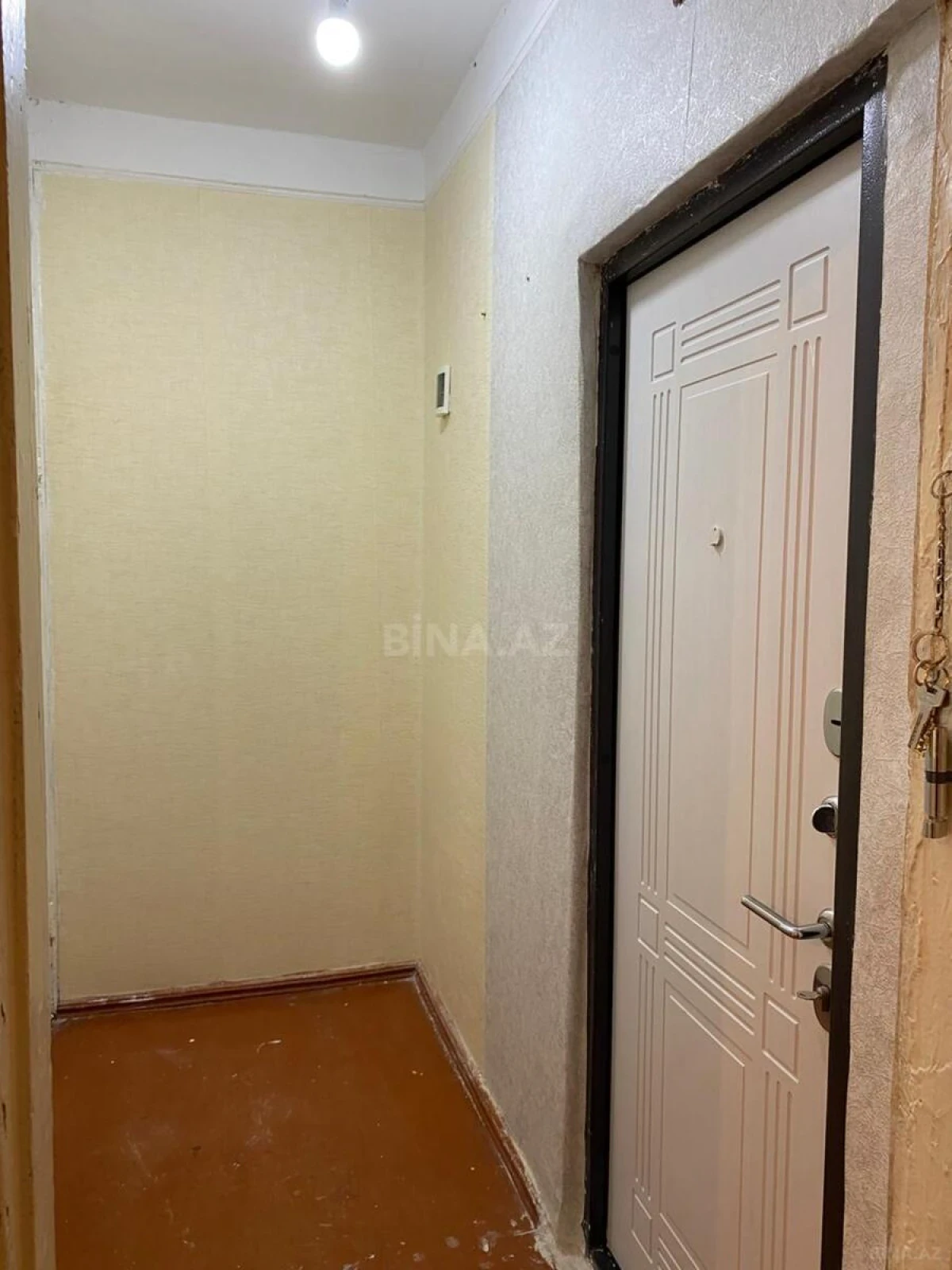 Satılır 2 otaqlı mənzil 38 m²