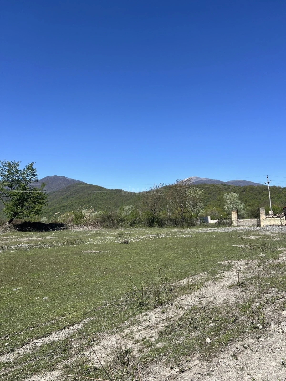 Satılır torpaq sahəsi 75 m²