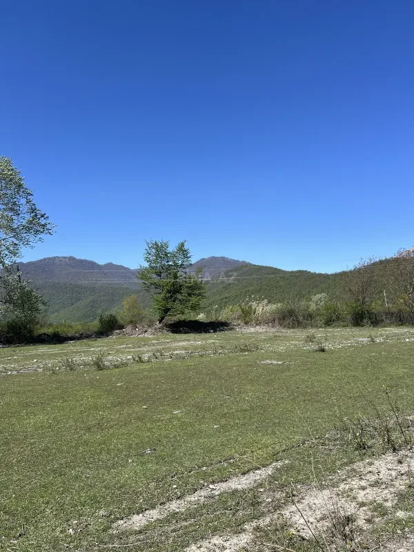 Satılır torpaq sahəsi 75 m²