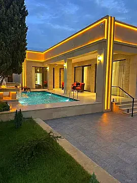 Satılır 4 otaqlı həyət evi 180 m² — Bakı, Mərdəkan 4 otaq 180.00 m²