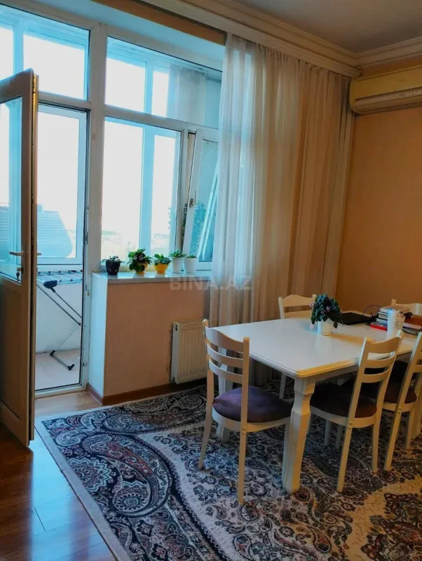 Satılır 3 otaqlı mənzil 75 m²
