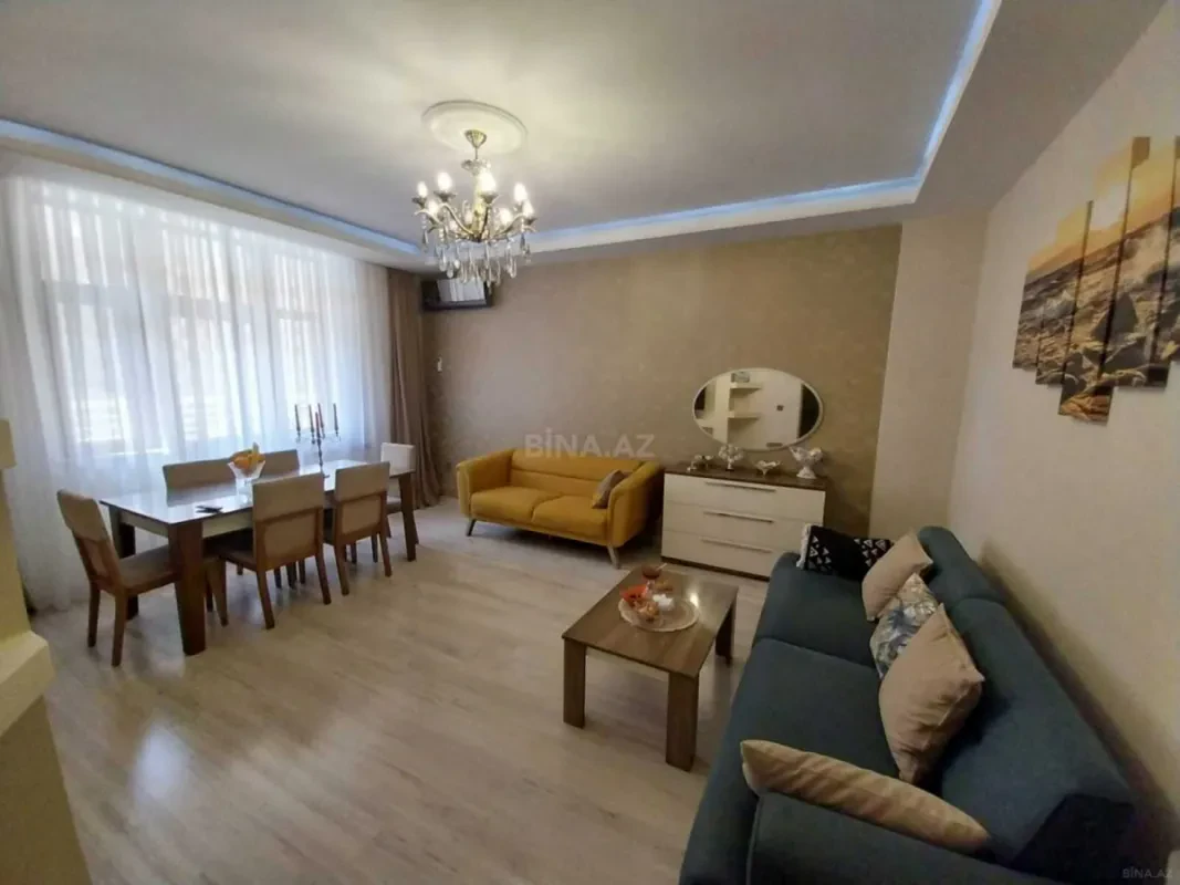 Satılır 3 otaqlı mənzil 102 m²