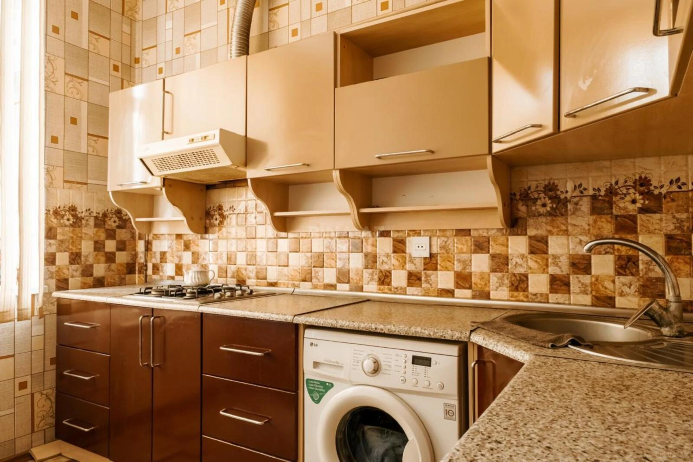 Kirayə verilir 2 otaqlı mənzil 55 m²