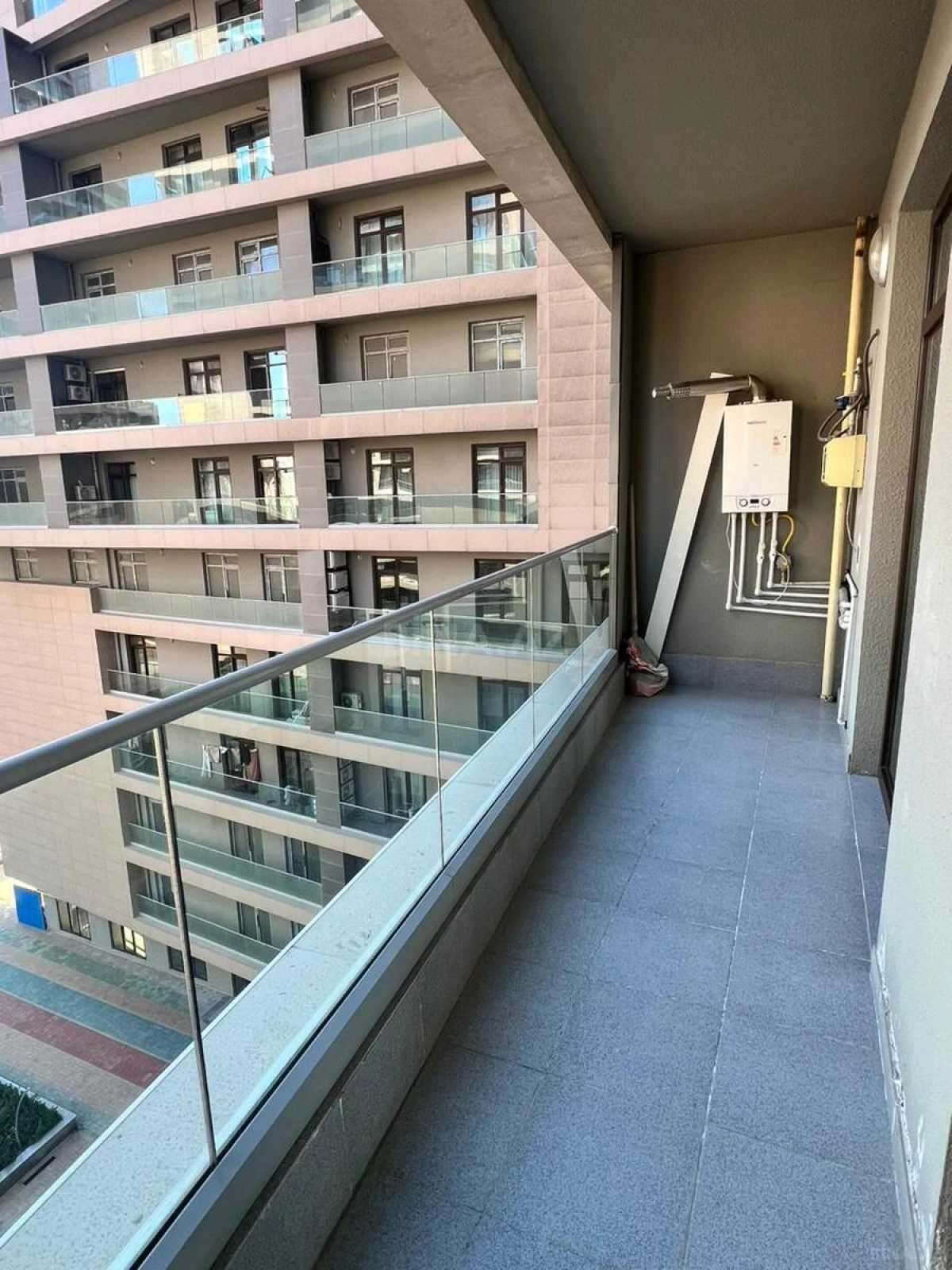 Kirayə verilir 2 otaqlı mənzil 65 m²