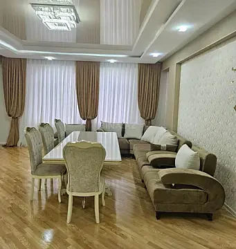 Kirayə verilir 3 otaqlı mənzil 156 m² — Bakı, Nizami 3 otaq 156.00 m²