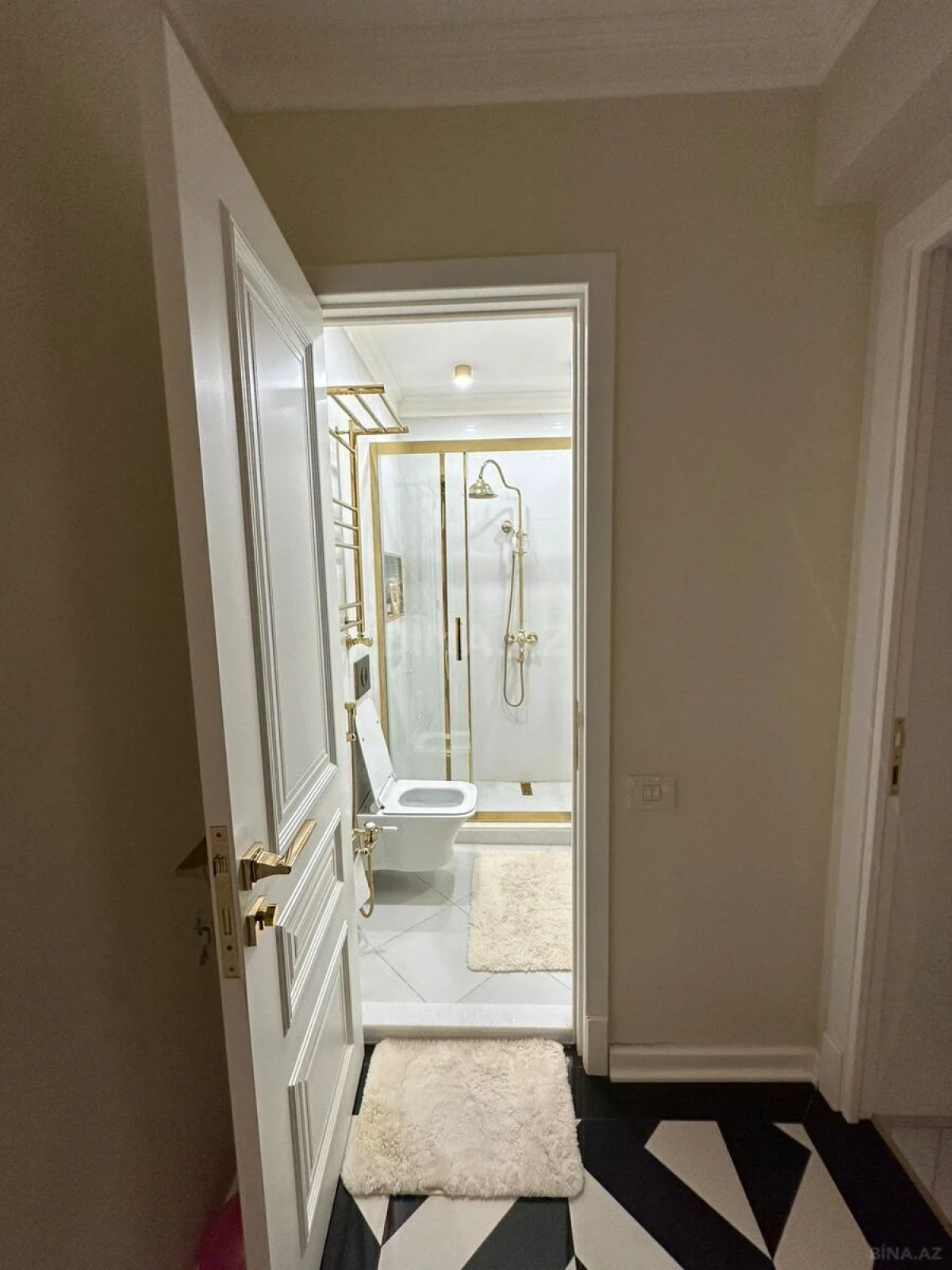 Kirayə verilir 3 otaqlı mənzil 82 m²