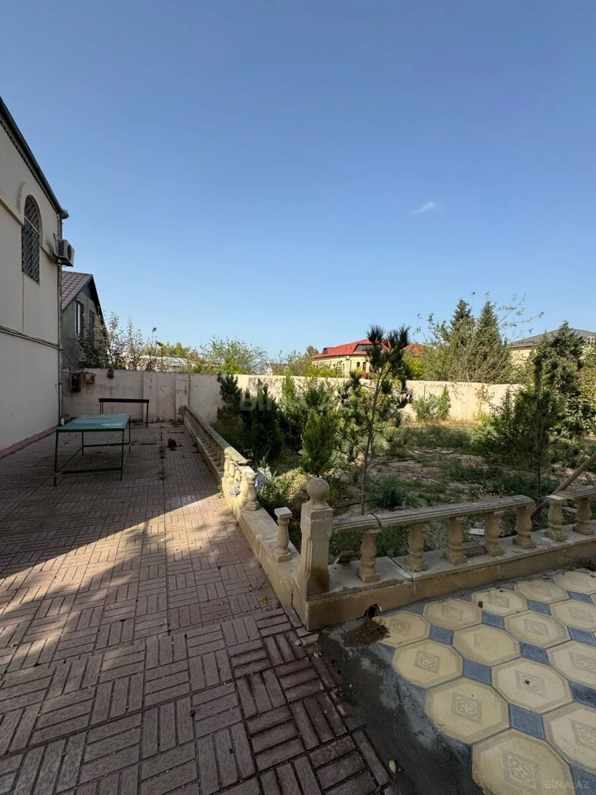 Satılır 6 otaqlı həyət evi 220 m²