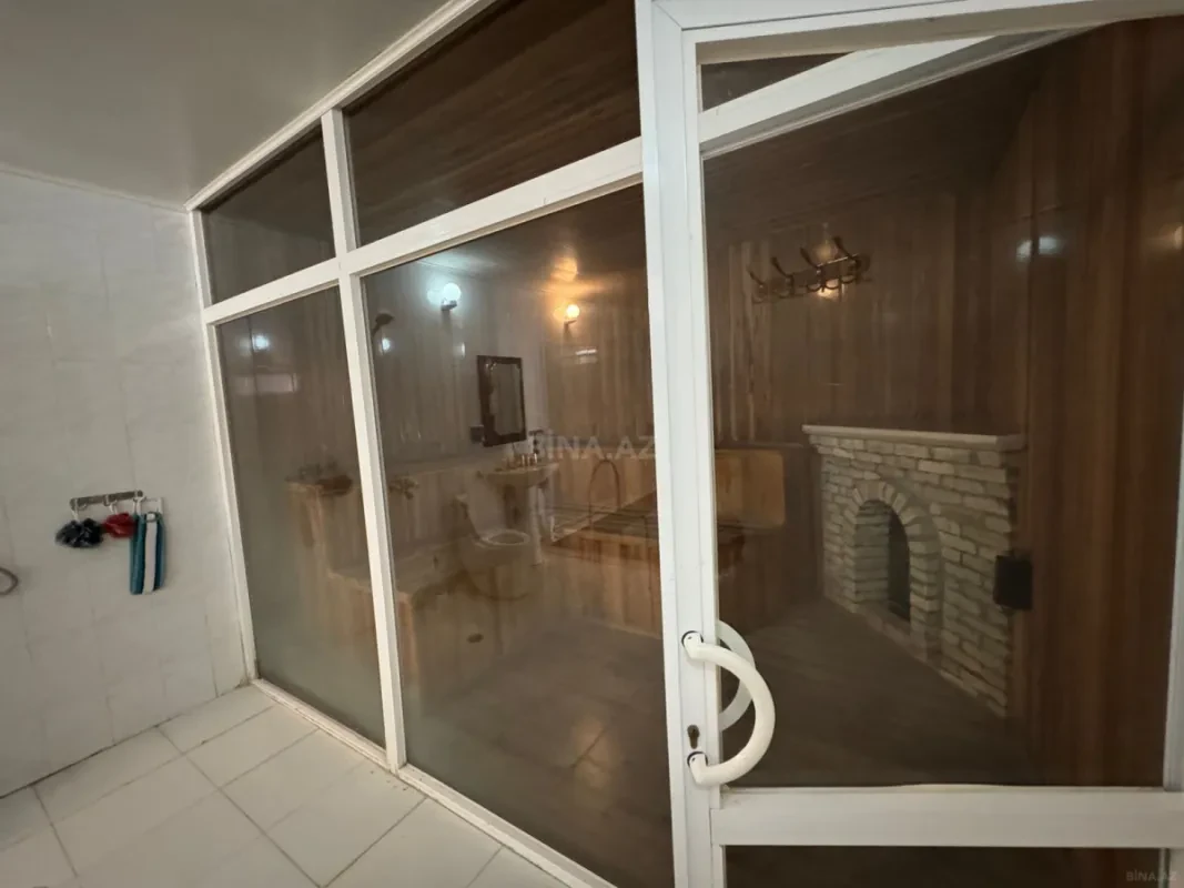 Satılır 6 otaqlı həyət evi 220 m²