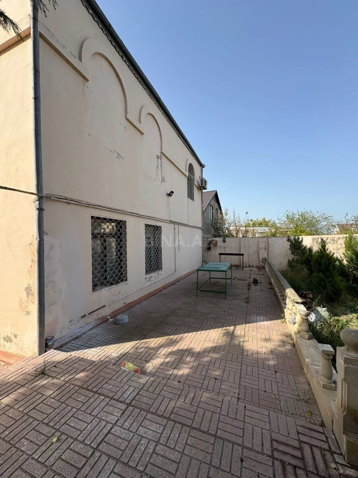 Satılır 6 otaqlı həyət evi 220 m²