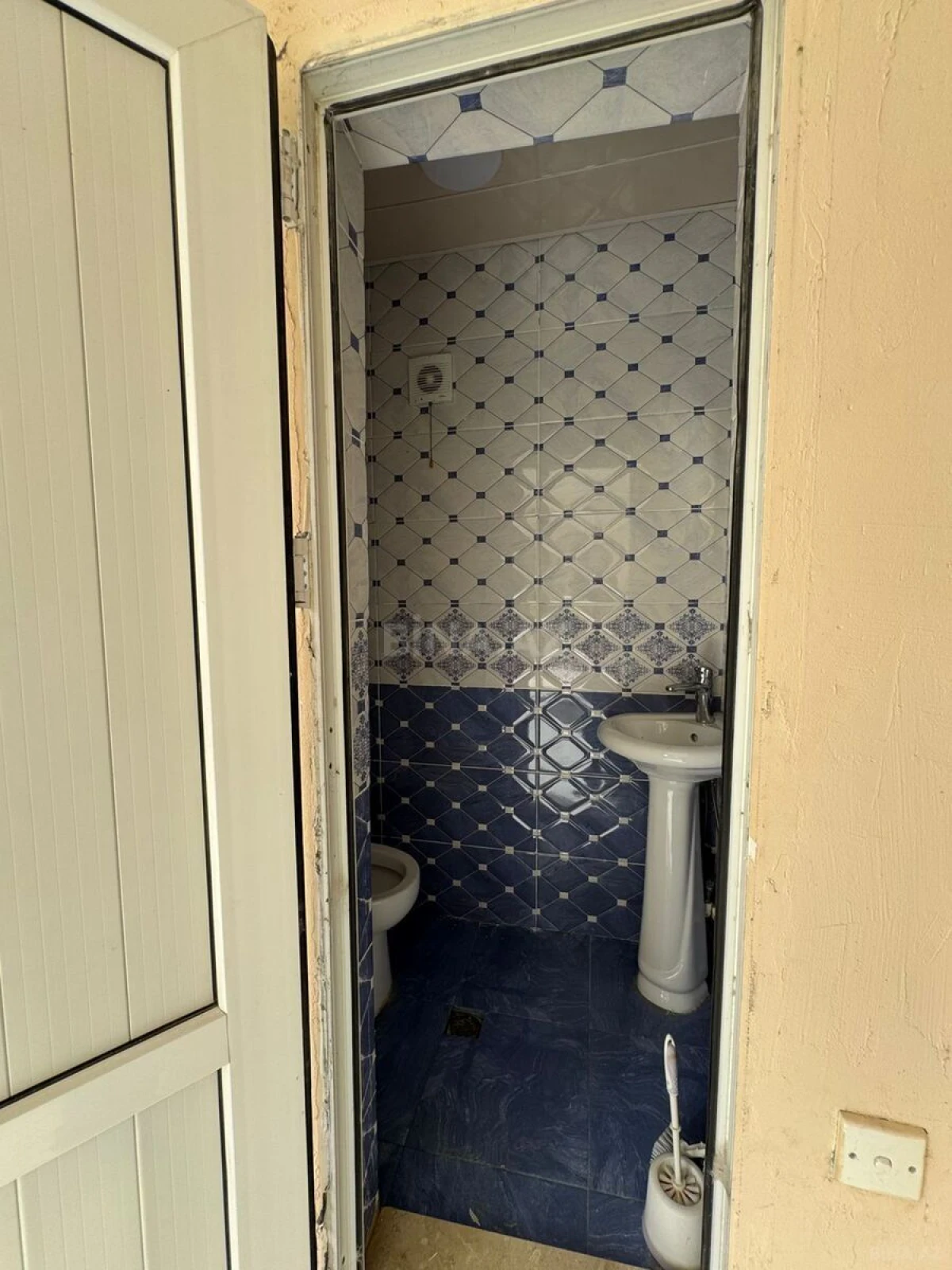 Satılır 6 otaqlı həyət evi 220 m²
