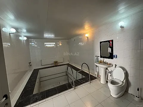 Satılır 6 otaqlı həyət evi 220 m²