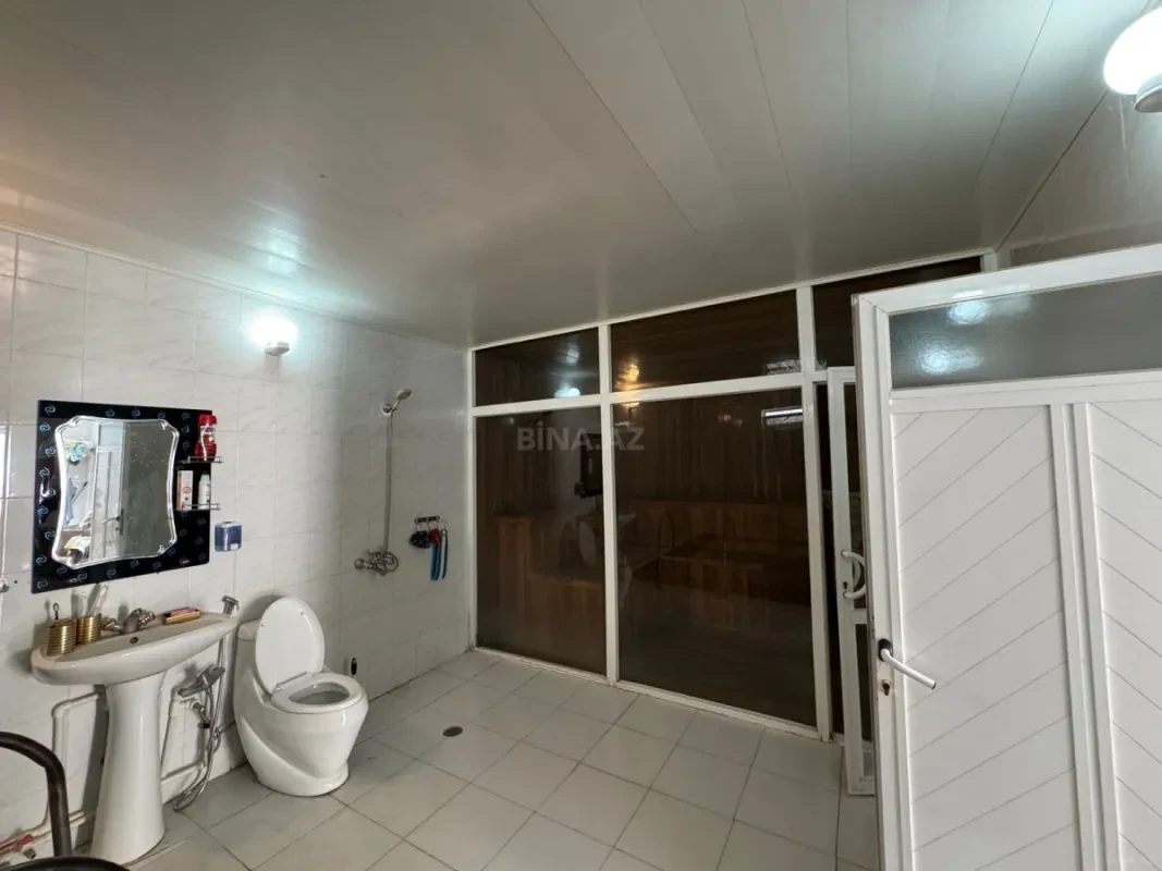 Satılır 6 otaqlı həyət evi 220 m²