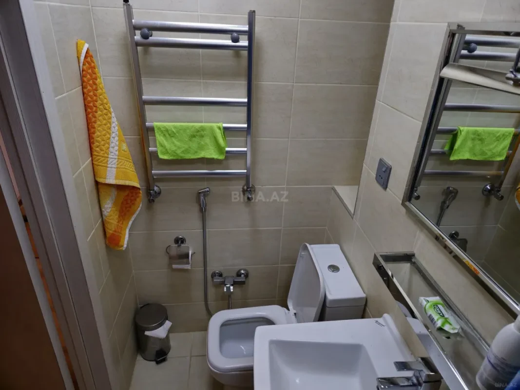 Kirayə verilir 2 otaqlı mənzil 60 m²