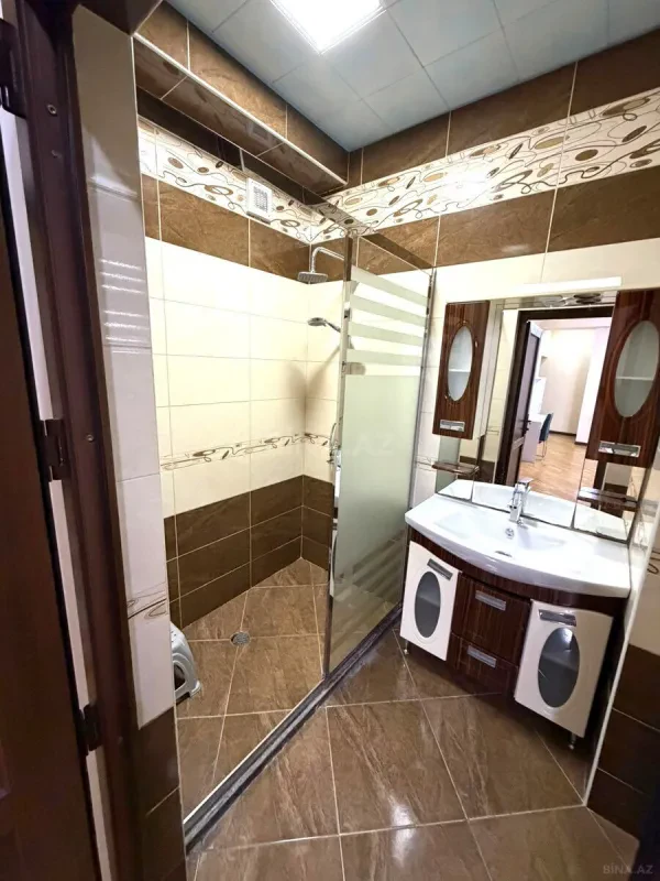 Kirayə verilir 3 otaqlı mənzil 120 m²