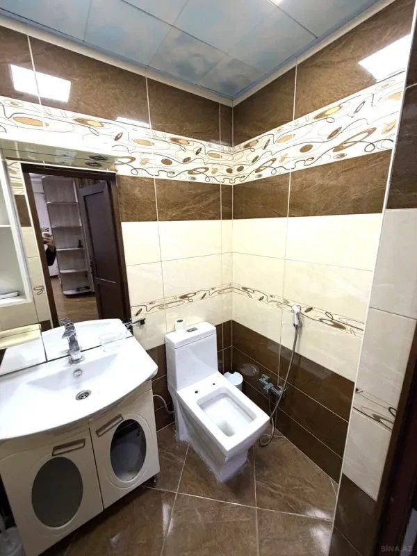 Kirayə verilir 3 otaqlı mənzil 120 m²
