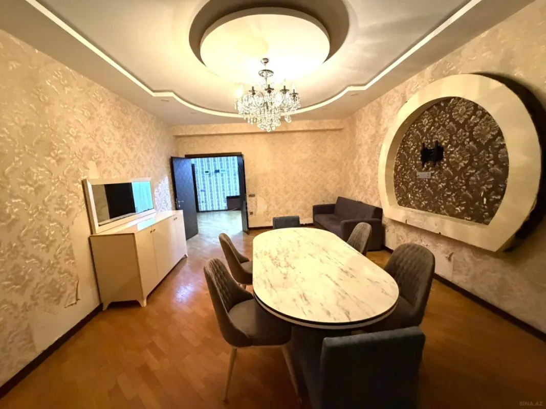 Kirayə verilir 3 otaqlı mənzil 120 m²